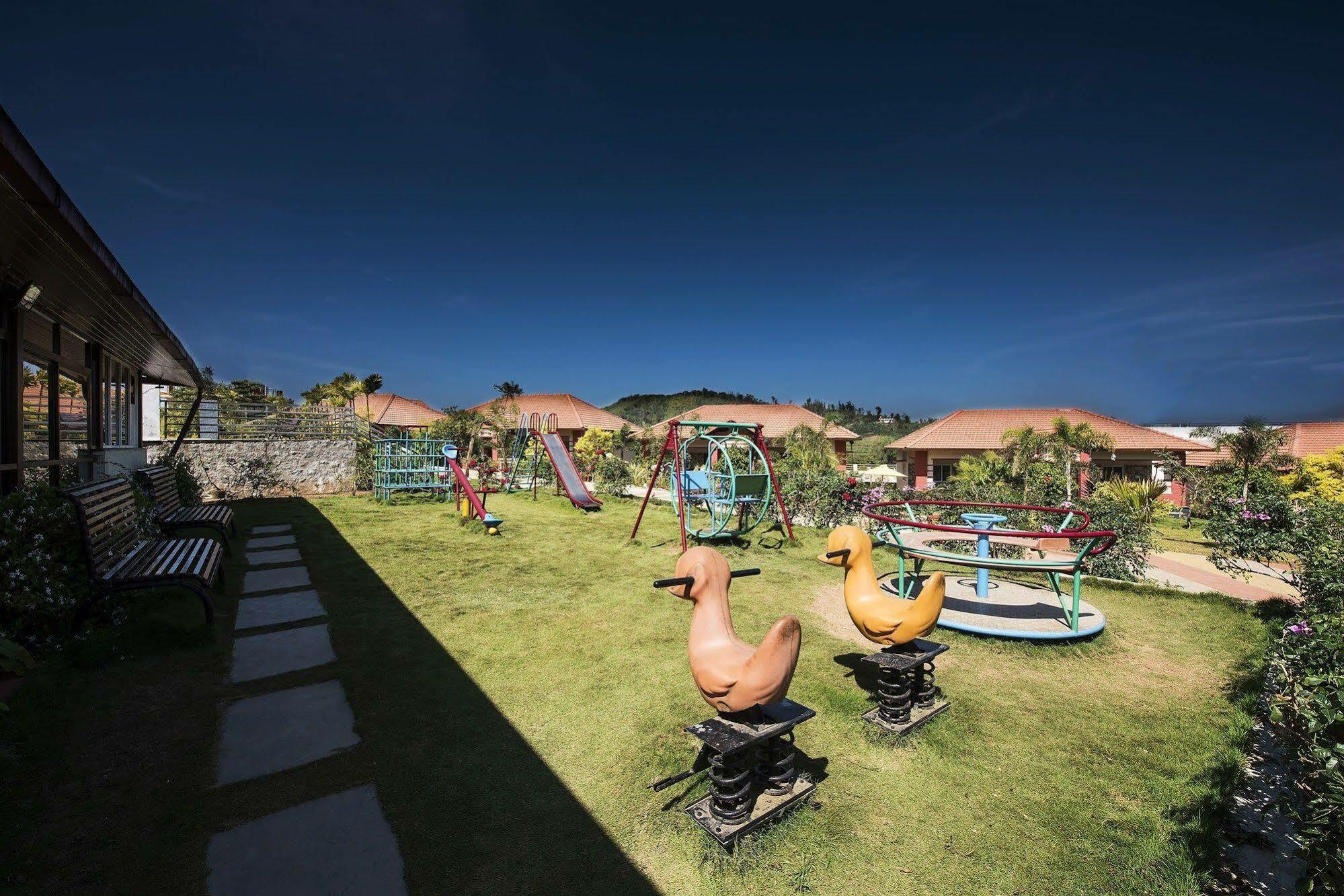 Woodstock Resorts マディケーリ エクステリア 写真